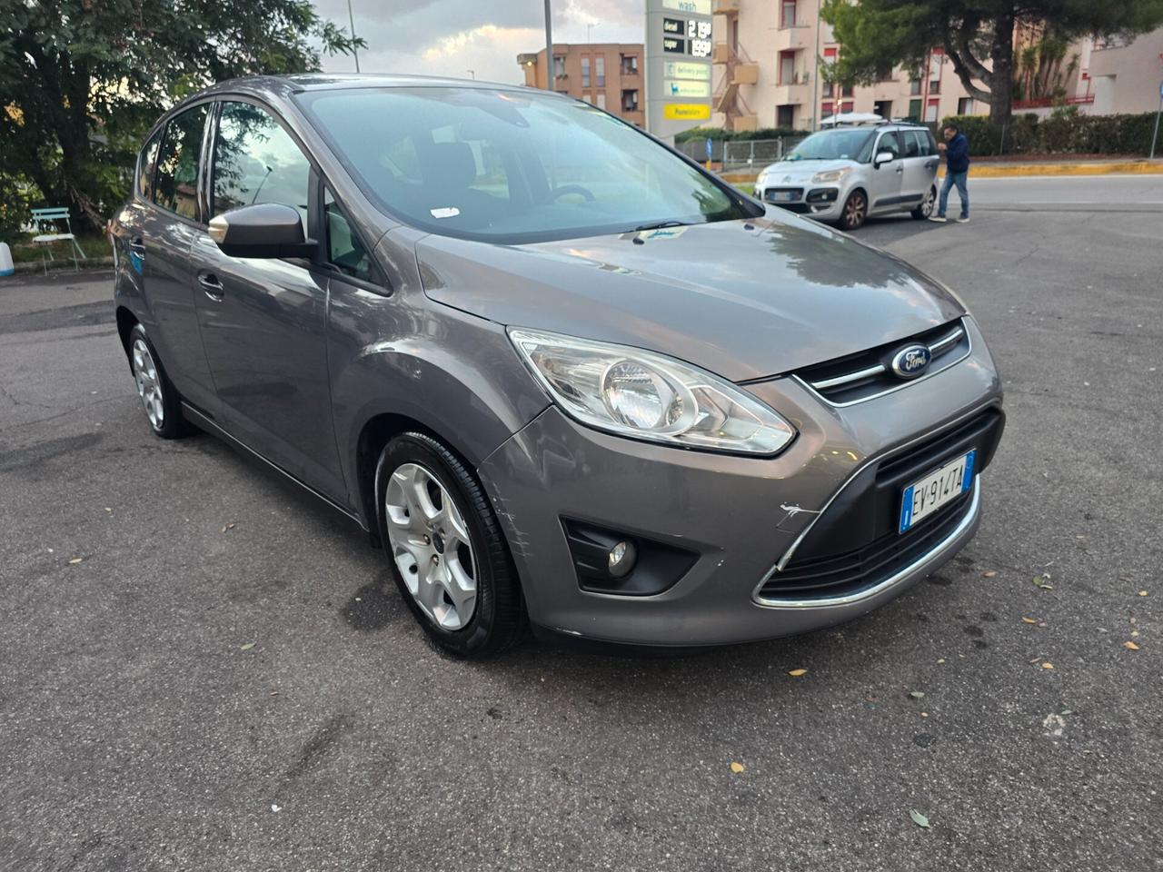 Ford C-Max 1.6 120CV GPL Titanium