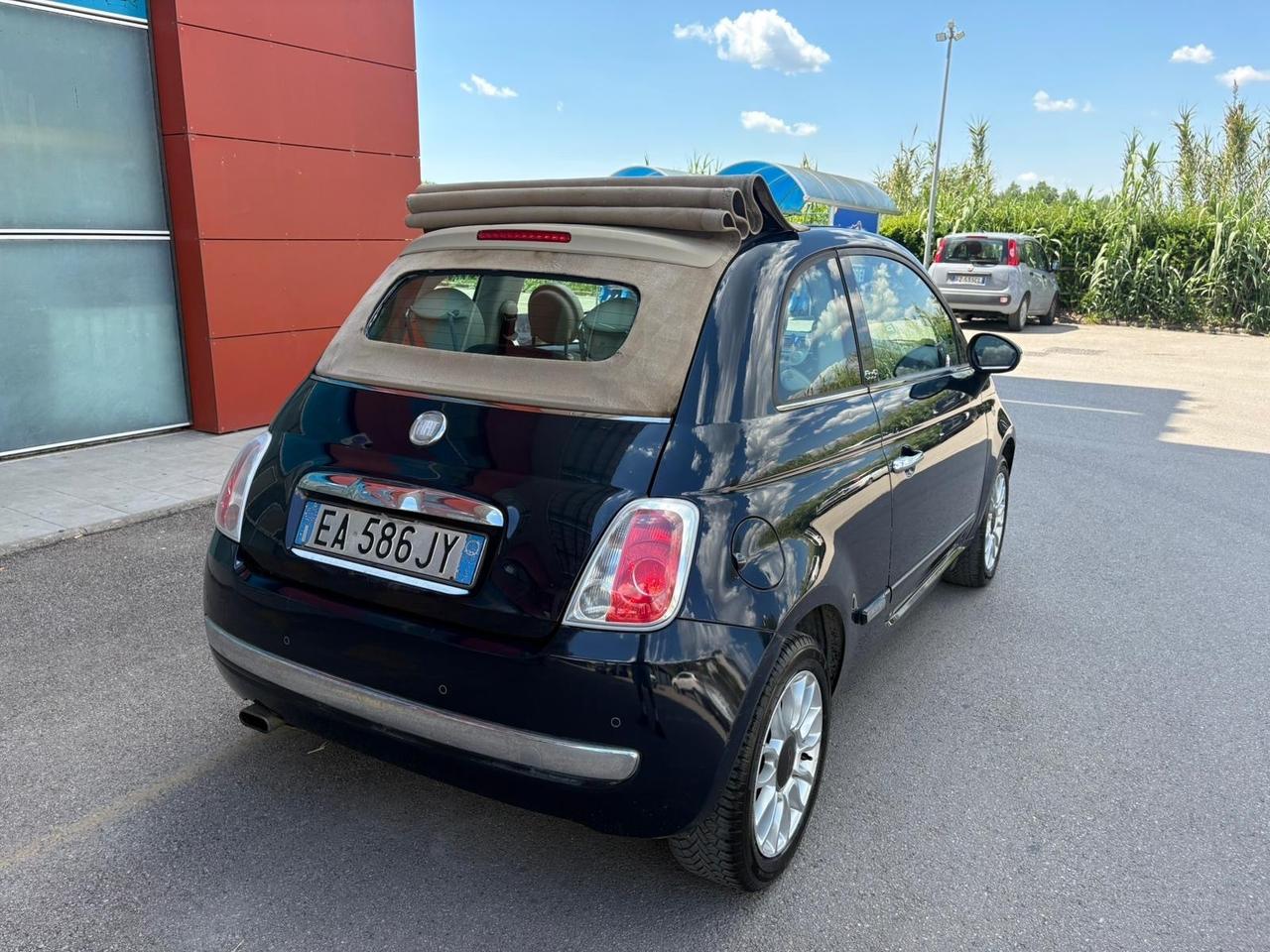 Fiat 500 CABRIO 1.2 Lounge 2010 218.000 KM