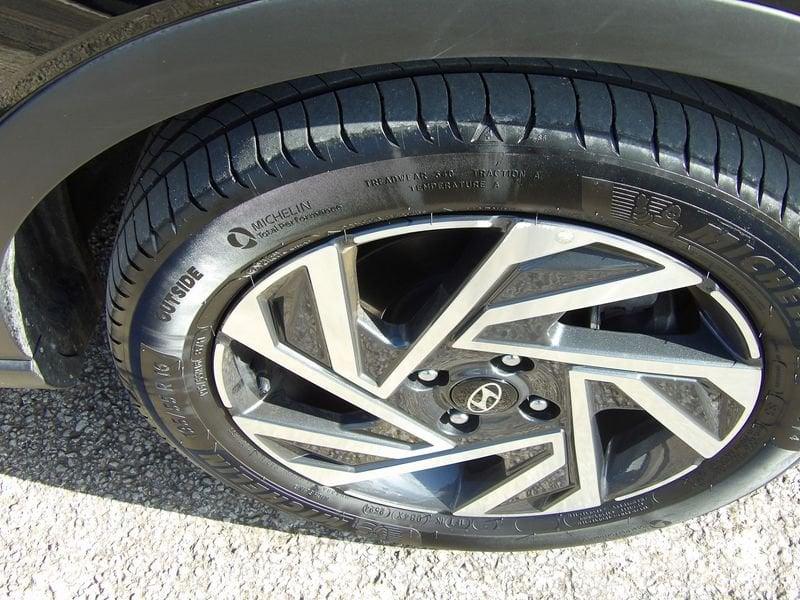 Hyundai Bayon 1.0 T-GDI 48V 100cv Xline