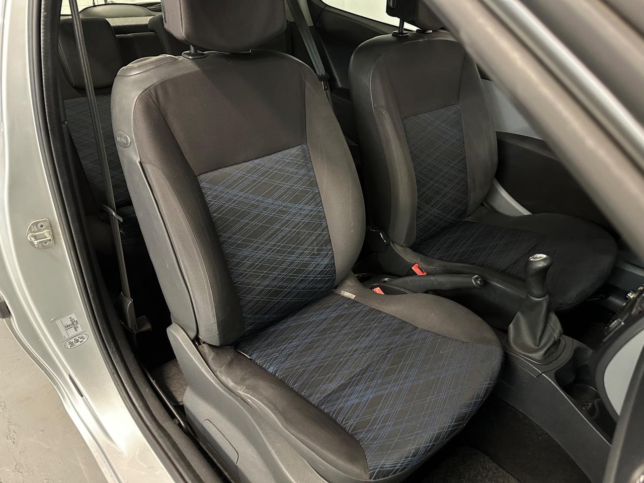 Renault Clio 1.2 16V 3 porte Neopatentati