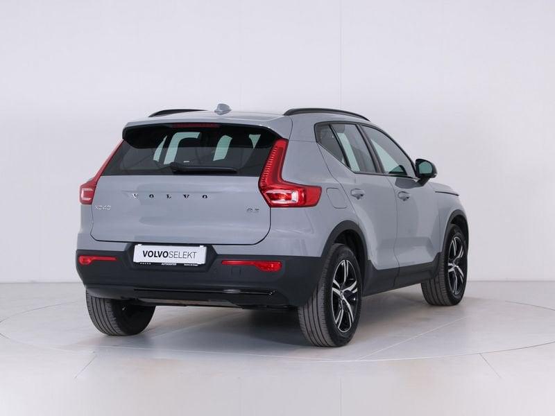 Volvo XC40 XC40 B3 163CV AUT PLUS DARK