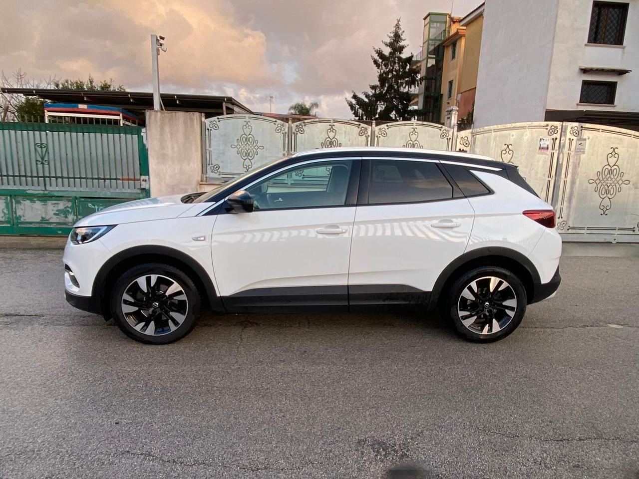 Opel Grandland X 1.5 diesel Ecotec Start&Stop aut. Ultimate ANNO 2021