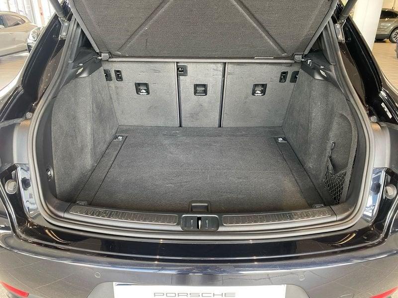 Porsche Macan 2.0 245 cv PDK