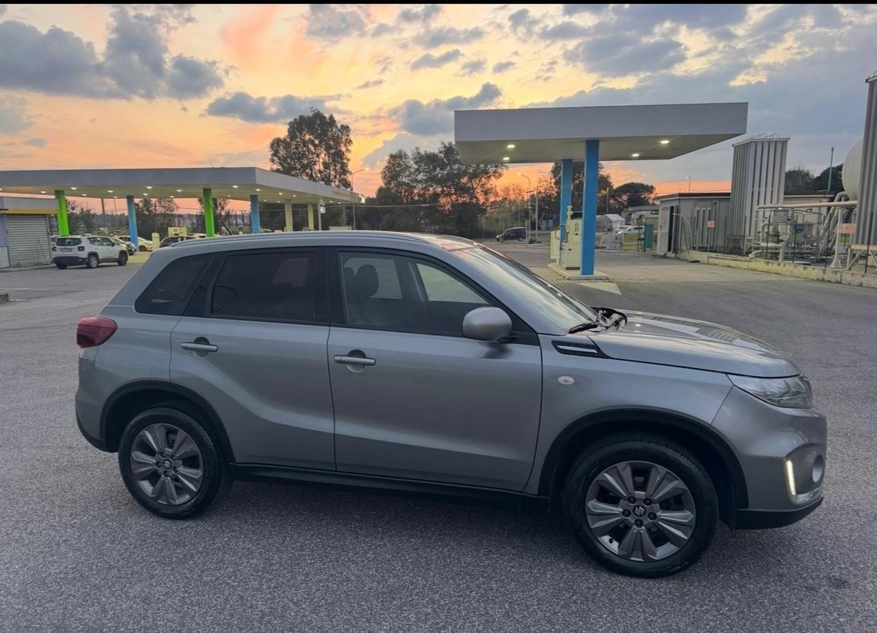 Suzuki Vitara 1.4 Hybrid 4WD AllGrip Starview