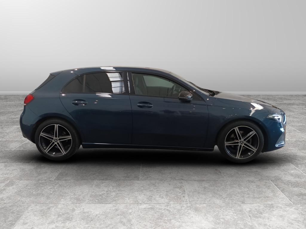 Mercedes-Benz Classe A - W177 2018 - A 180 d Sport auto