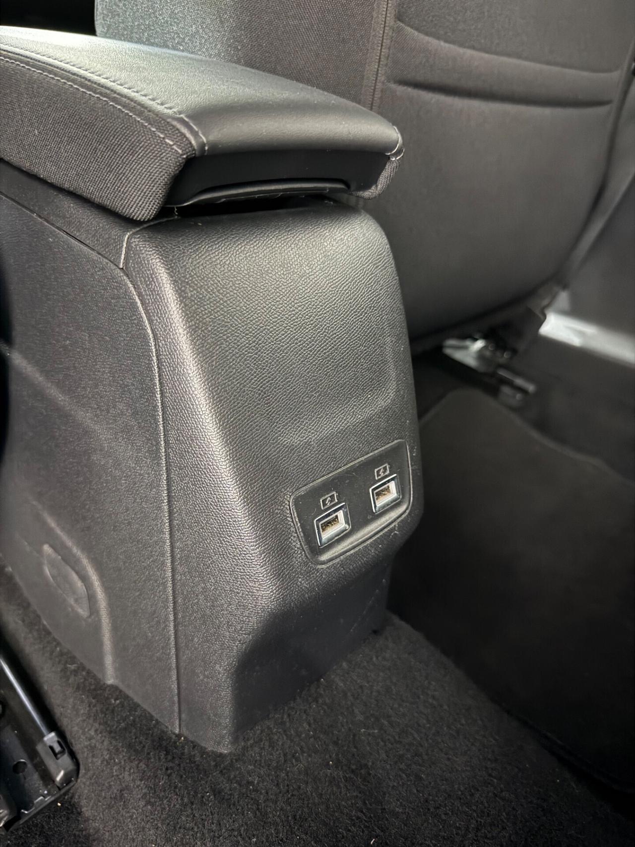 PEUGEOT 2008 BLUEHDi 130 S&S EAT8 ALLURE PACK