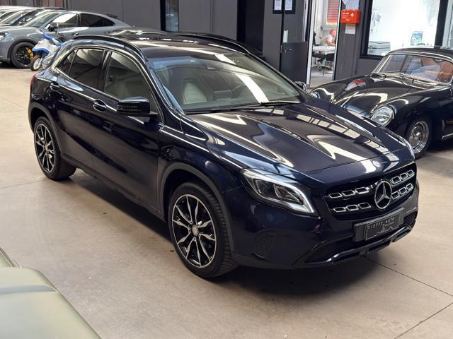 MERCEDES-BENZ GLA 180 d Automatic Sport