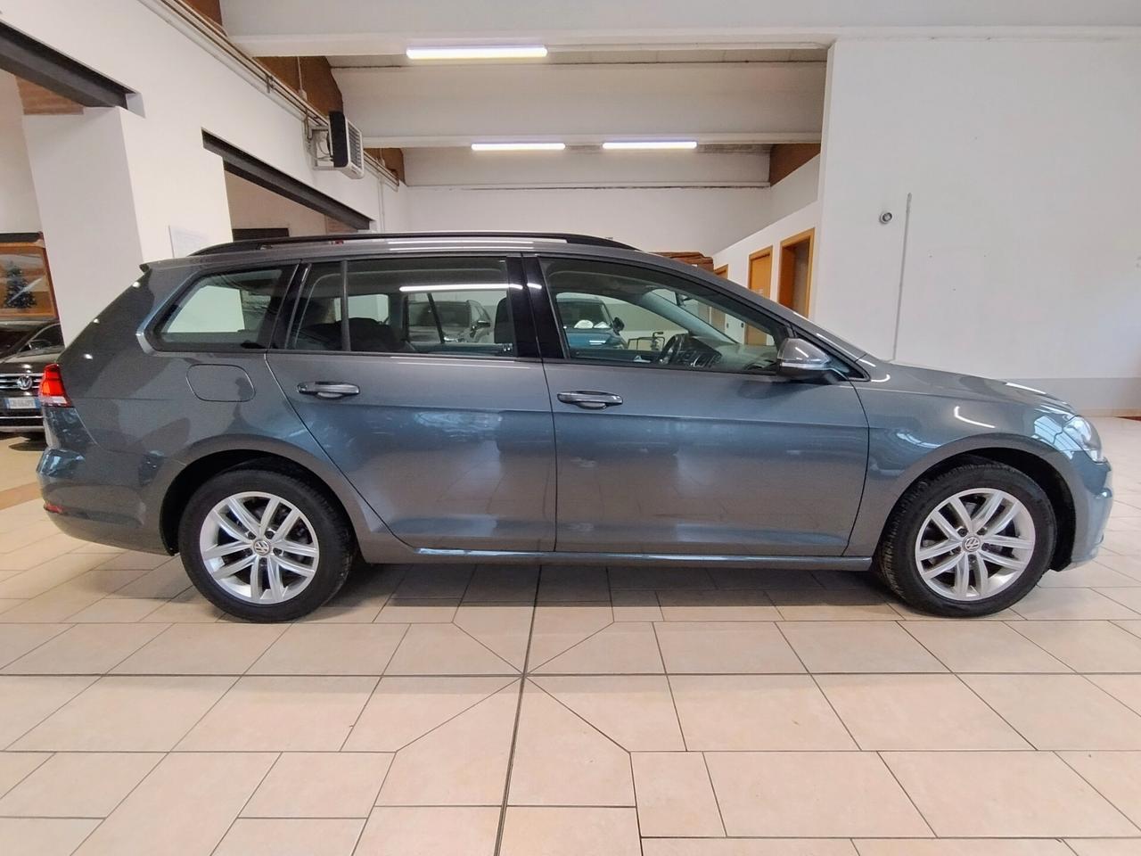 Volkswagen Golf Variant 1.6 TDI 115 CV DSG- 2018