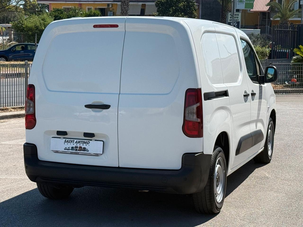 Peugeot Partner furgone euro 6b