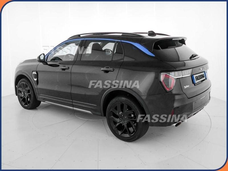 Lynk & Co 01 PHEV