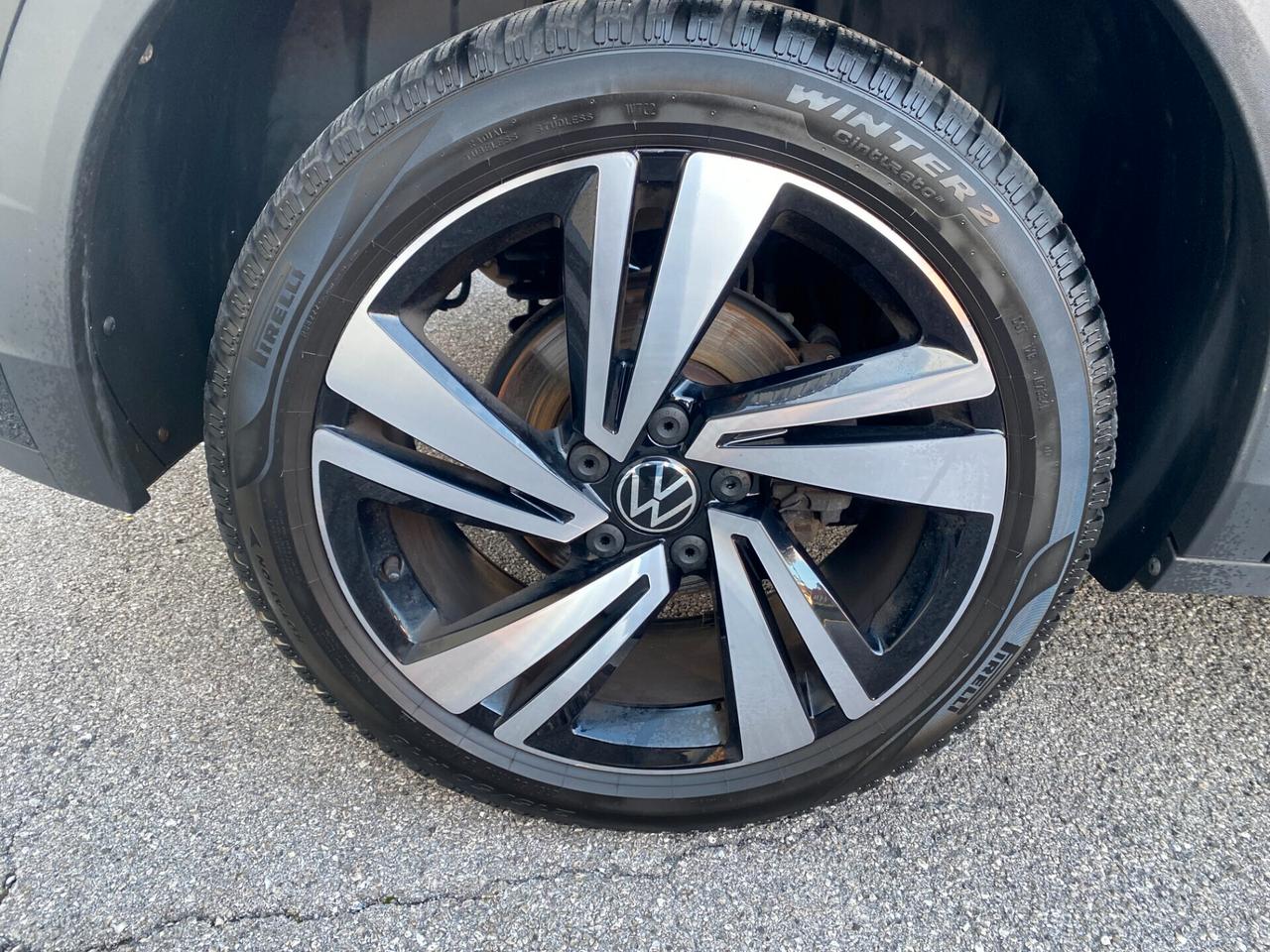 Volkswagen T-Roc 2.0 TDI 150 CV DSG 4MOTION R-Line