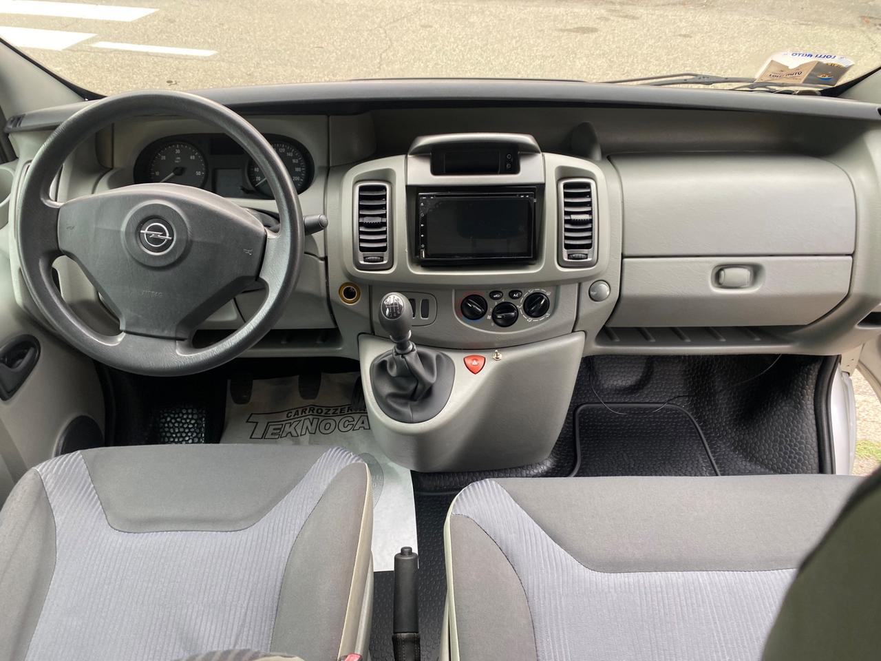 Opel Vivaro 27 2.0 CDTI 115 CV. PC-TN Combi 9 posti