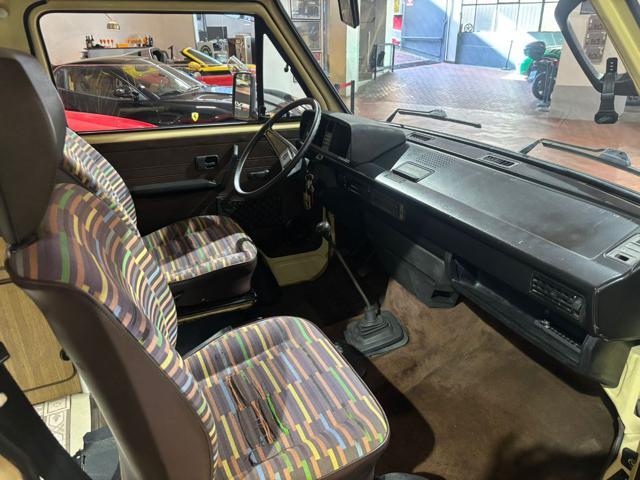 VOLKSWAGEN T3 WESTFALIA 2.0 Joker -4 posti letto -Restaurato
