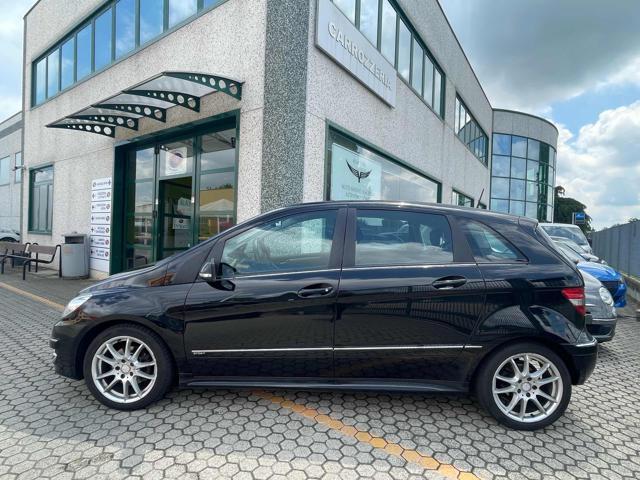 MERCEDES-BENZ B 180 CDI Sport