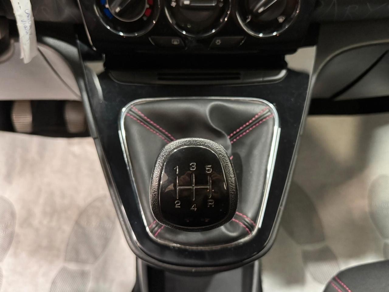 Lancia Ypsilon 1.3 MJT 16V 95 CV 5 porte S&S Platinum