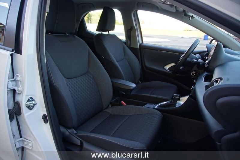 Toyota Yaris 1.5 Hybrid 5 porte Business