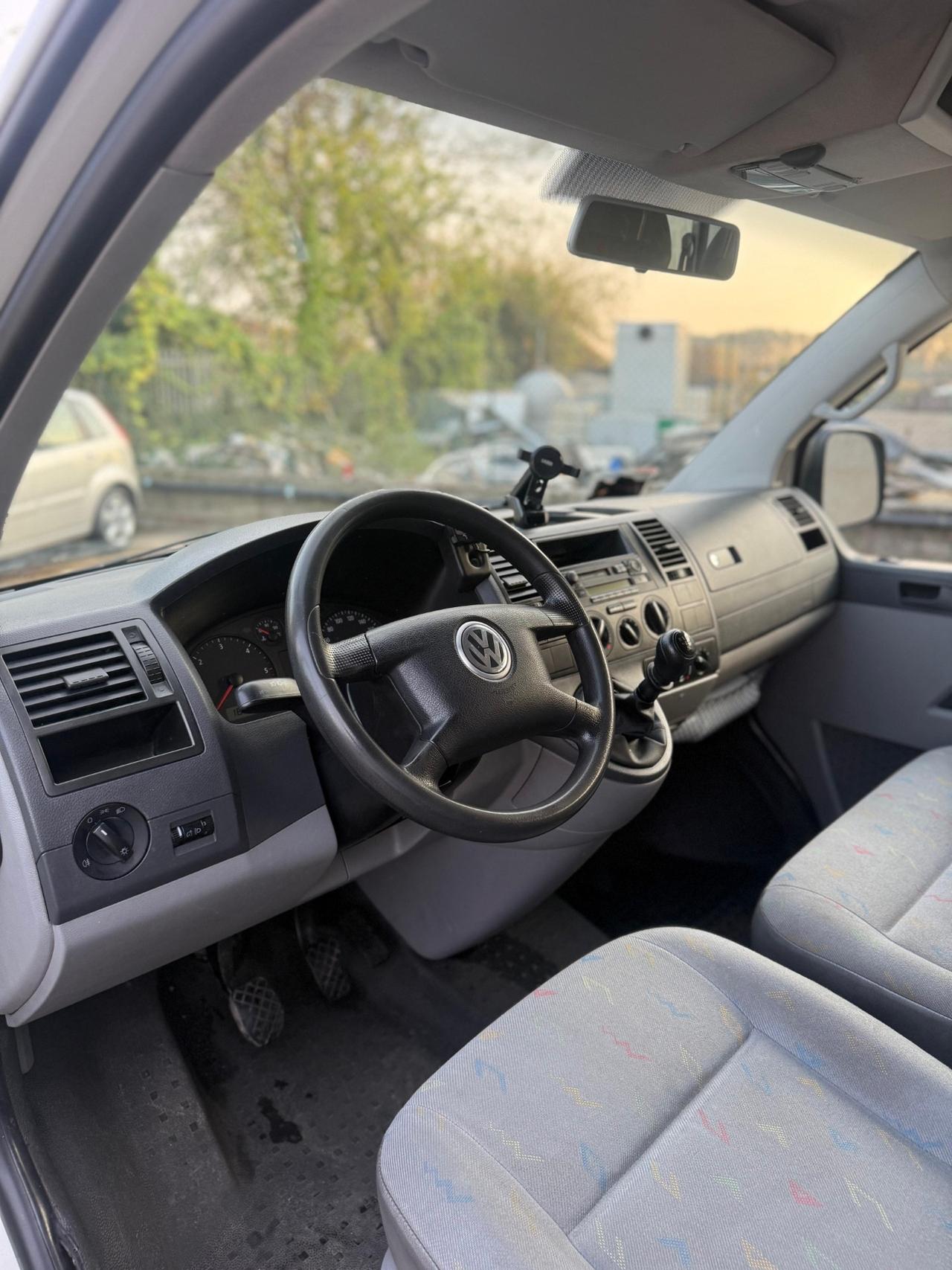 Volkswagen Transporter 2.5 TDI/130CV
