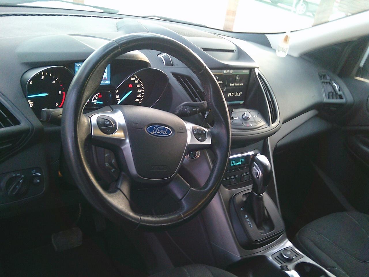 Ford Kuga 2.0 TDCI 150 CV S&S 4WD Powershift Titanium