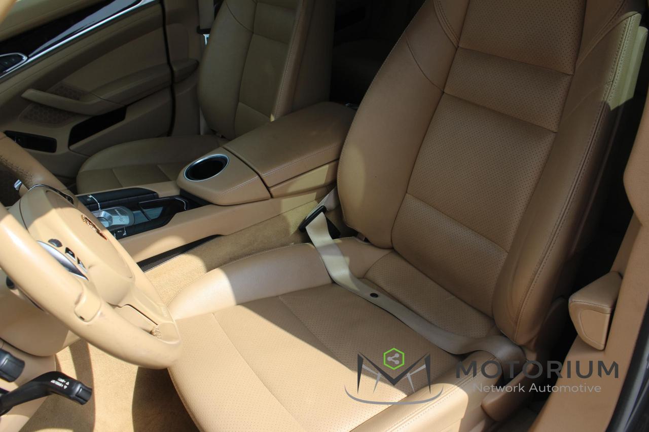 Porsche Panamera 3.0 250cv