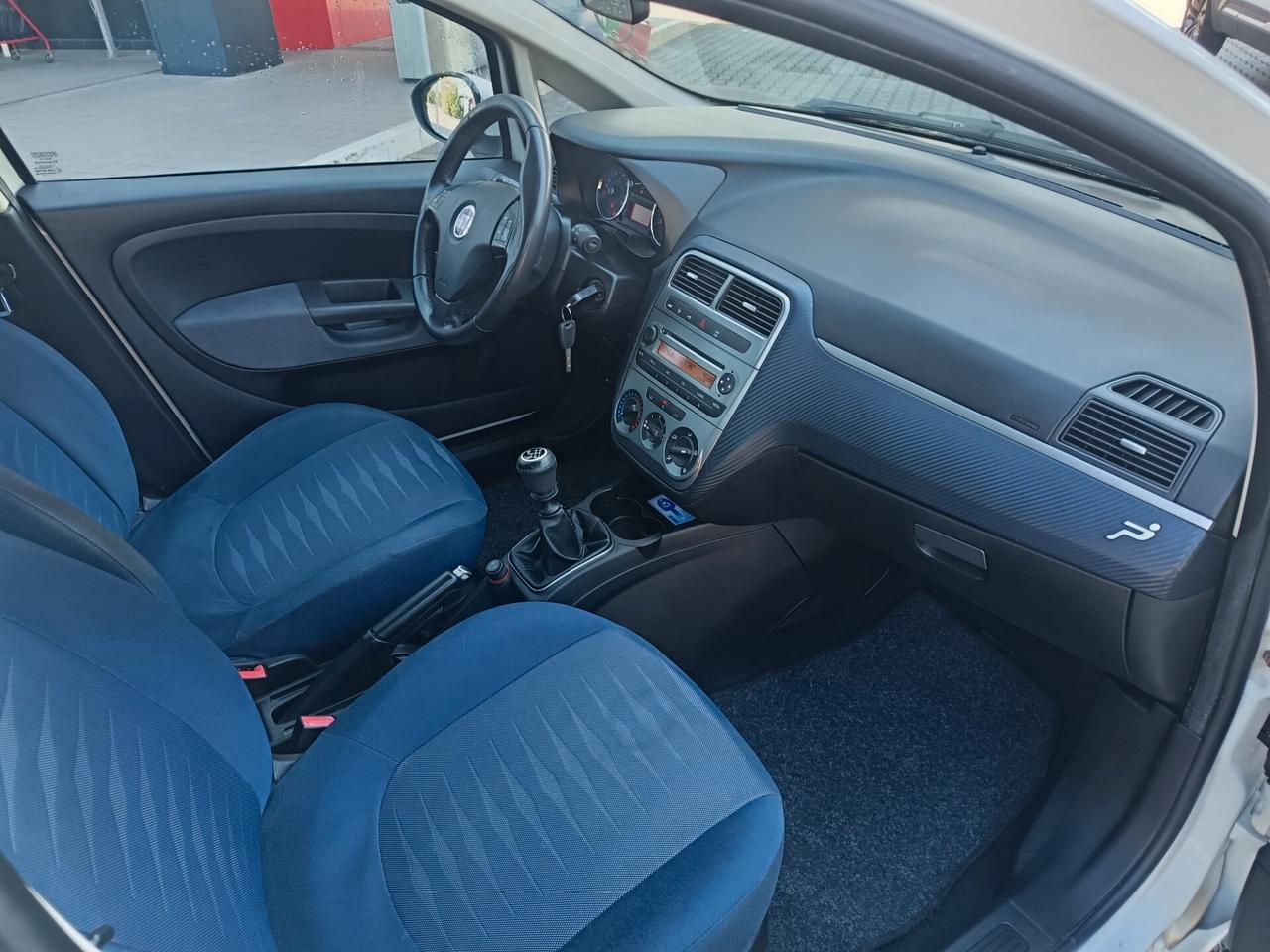 Fiat Grande Punto 1.2!GPL 5 porte Dynamic 2009 ok neo patente