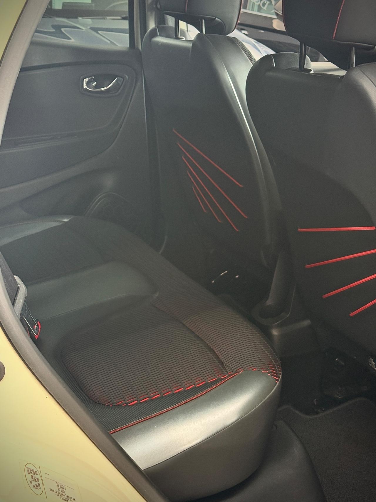 Renault Captur 1.5 dCi 8V 90 CV EDC Project Runway