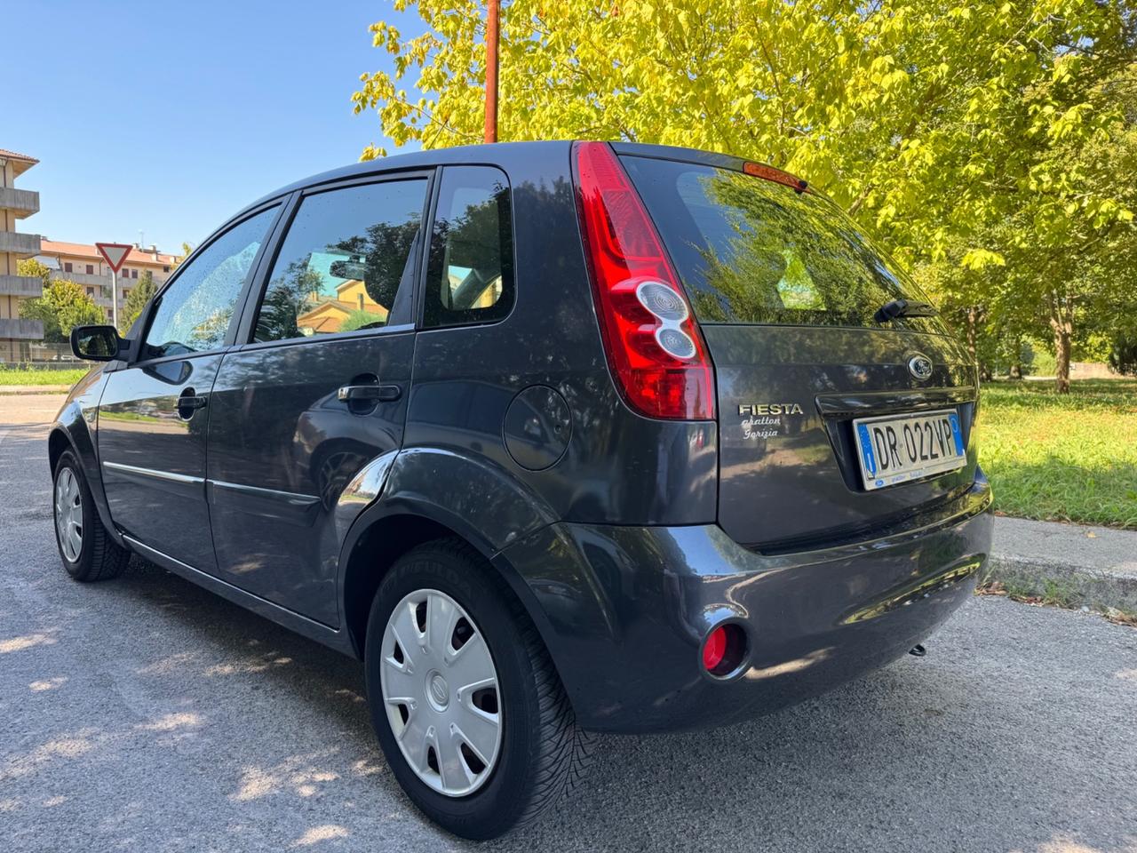 Ford Fiesta 1.2 benzina 75cv