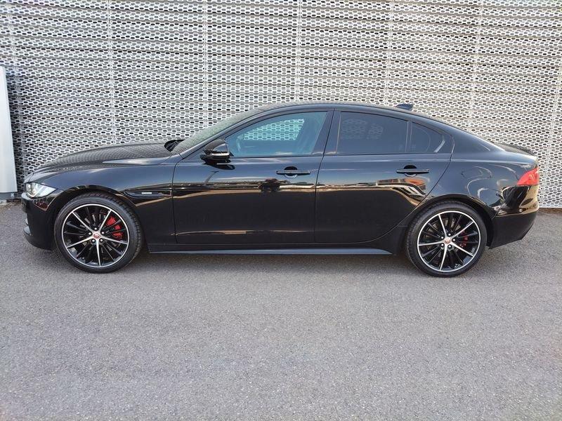 Jaguar XE 2.0 D Turbo 180CV AWD aut. R-Sport