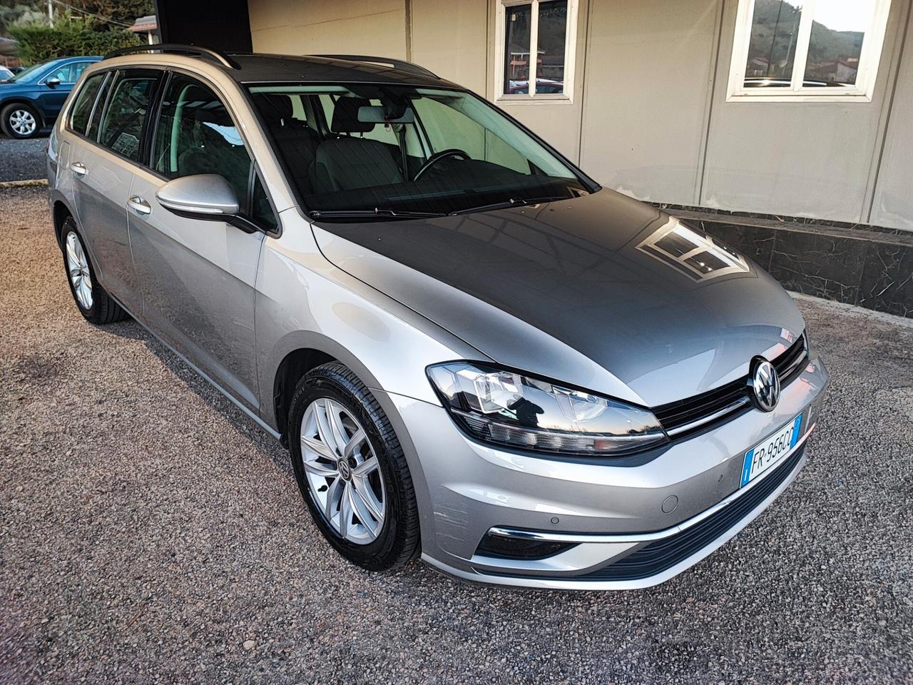 Volkswagen Golf Variant 1.6 TDI 115 CV 5p. Highline BlueMotion Technology
