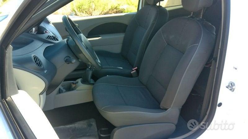 Renault Clio Storia 5p 1.2 16v Dynamique