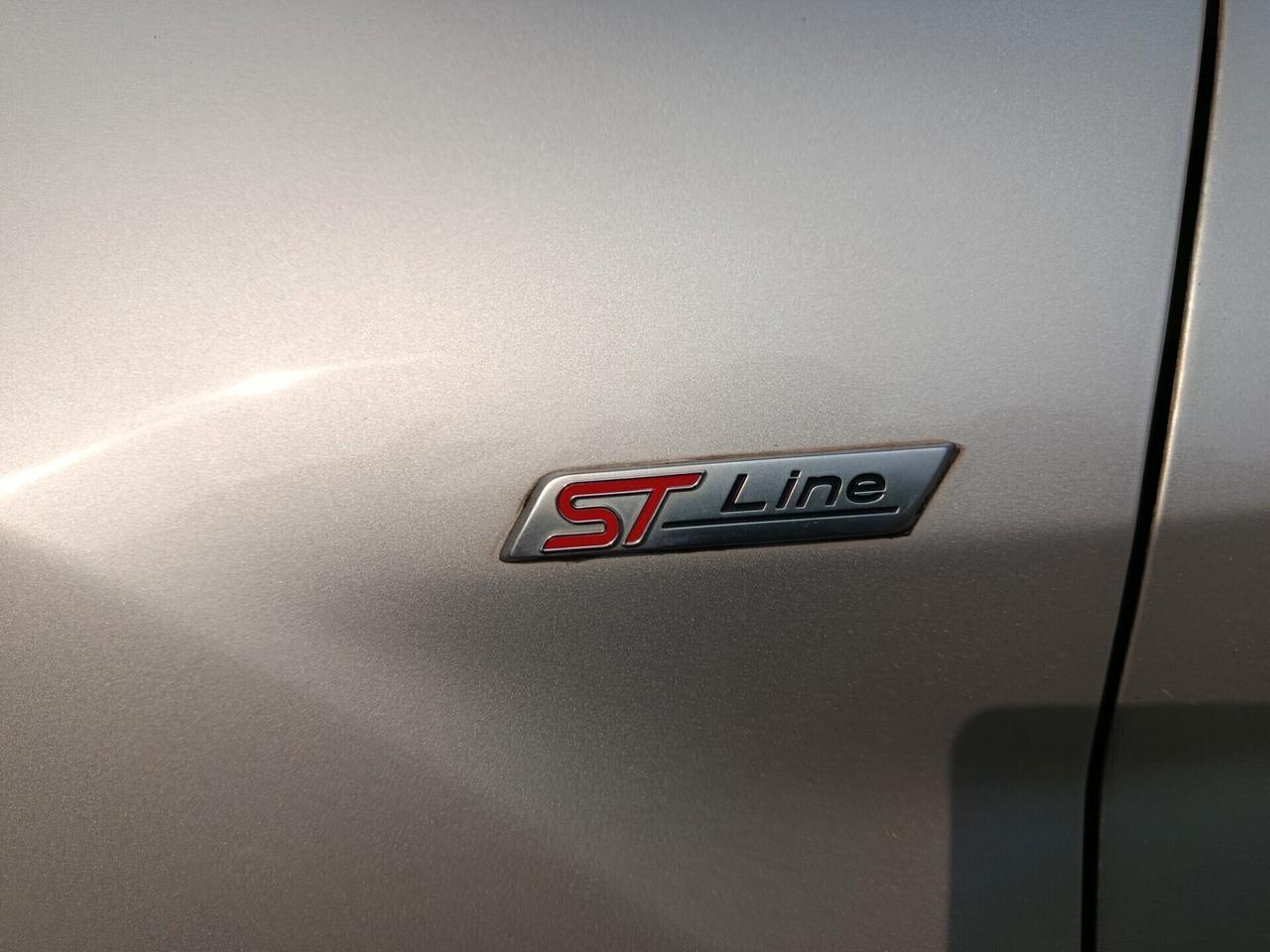 Ford Fiesta 1.5 TDCi 75CV 5 porte ST-Line OK NEOPATENTATI