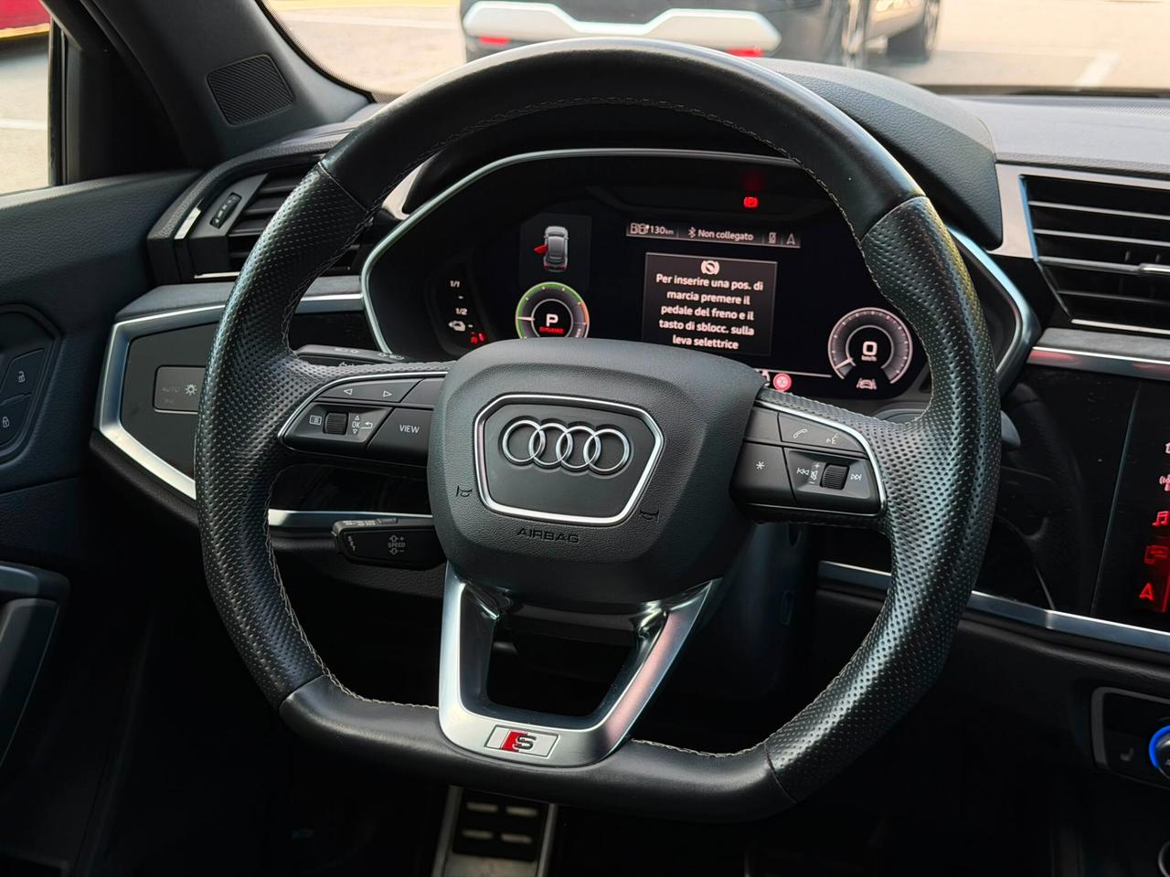 Audi Q3 45 TFSI e S tronic line edition