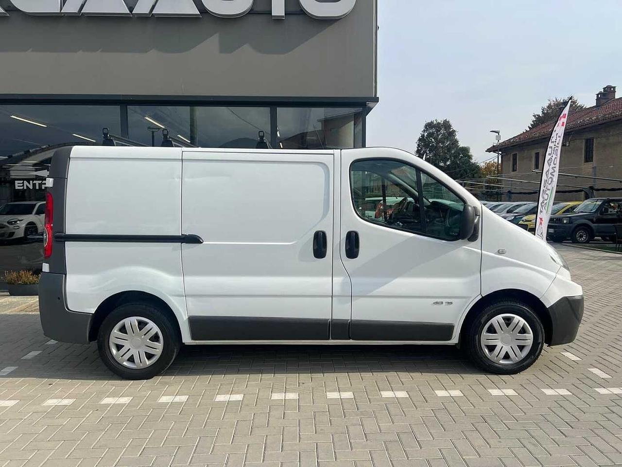 Renault Trafic T27 2.0 dCi/115 PC-TN Furgone DPF