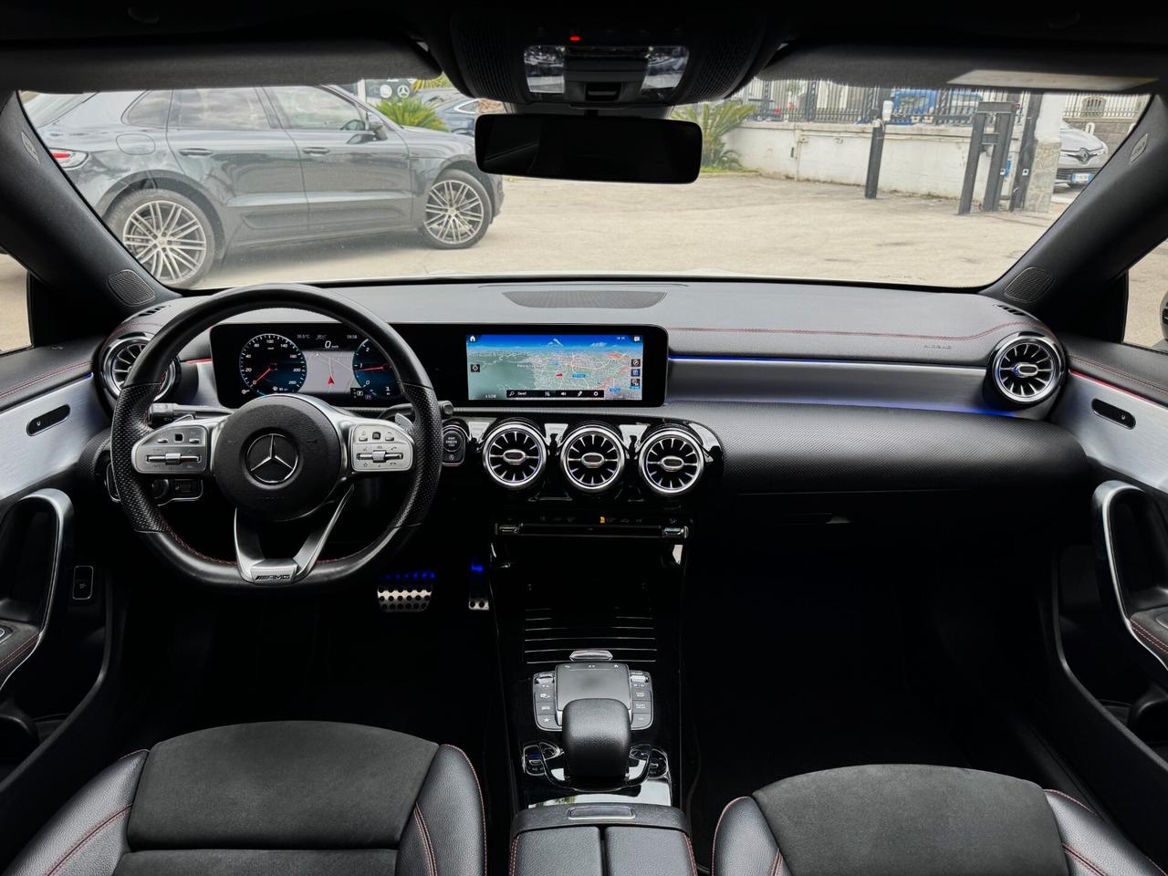 Mercedes-Benz CLA 200 d Coupe Premium AMG TETTO
