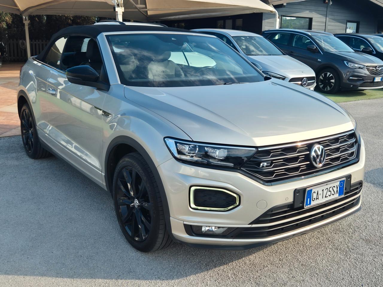 Volkswagen T-Roc 1.5 TSI 150cv DSG R-Line
