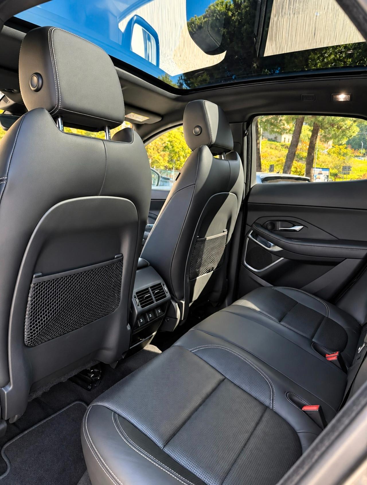 Jaguar E-Pace 2.0D 180 CV AWD aut. R-Dynamic HSE