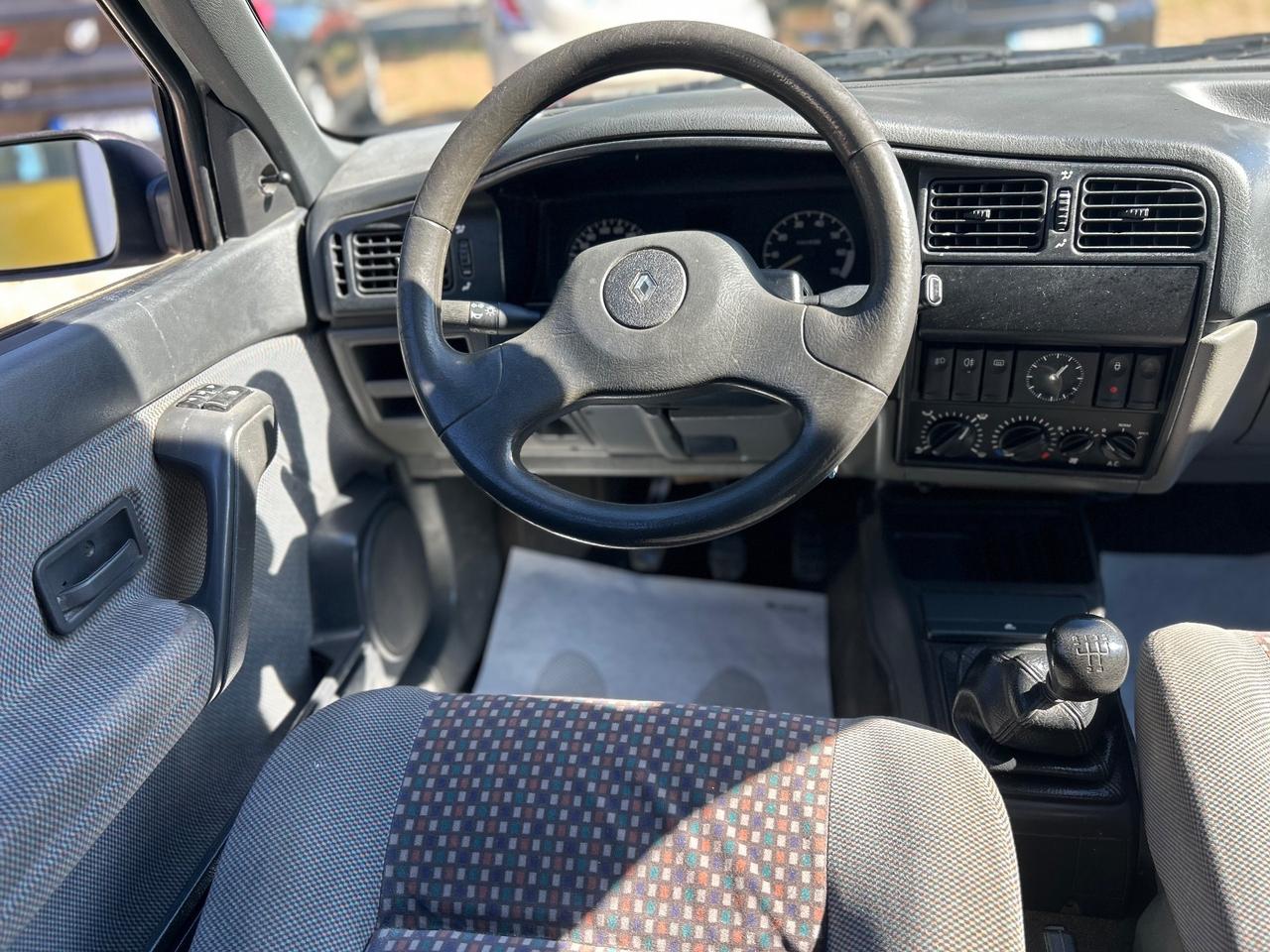 Renault R 19 1.4 CC benzina cat 4 porte *ARIA CONDIZIONATA*SERVOSTERZO*UNIPRO*