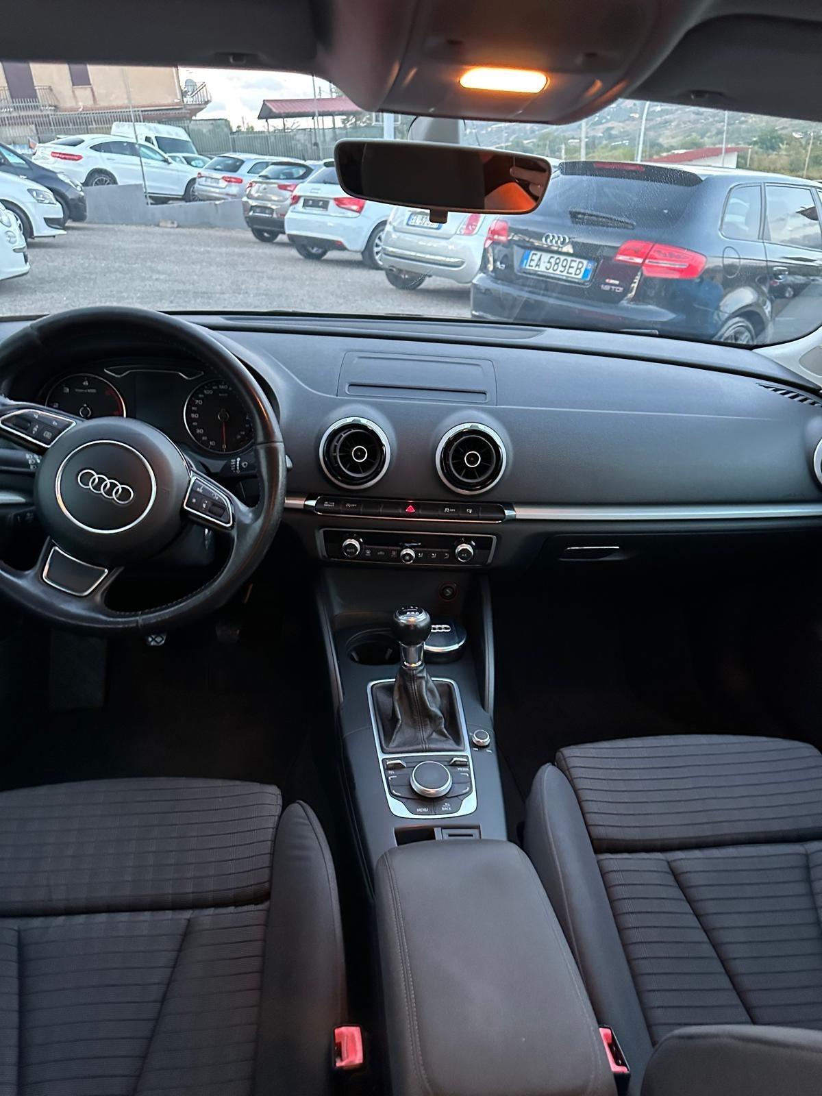 Audi A3 SPB 1.6 TDI Business