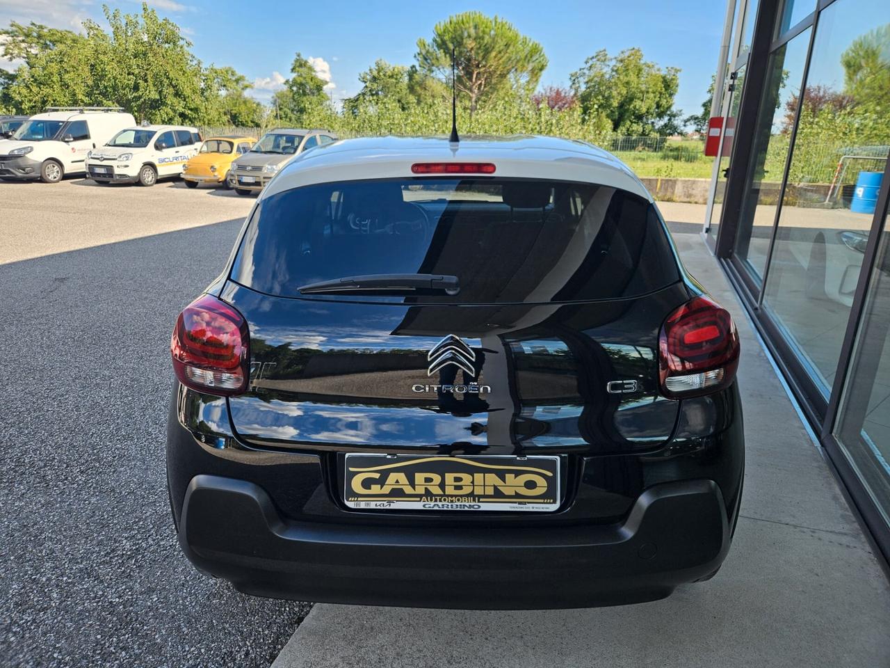 Citroen C3 PureTech 110 S&S Shine** 33000km**