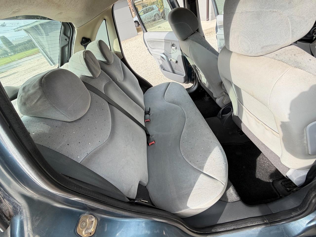 Citroen C3 1.1 benzina 60 cv 303.977 km unico proprietario