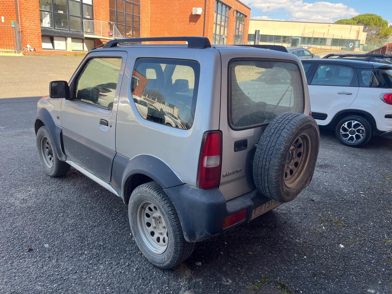 Suzuki Jimny 1.5 DDiS cat 4WD forse cinghia saltata