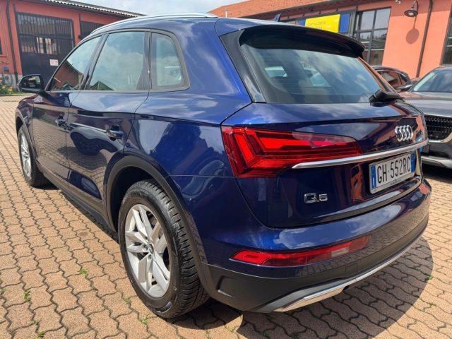 AUDI Q5 35 TDI S tronic Business