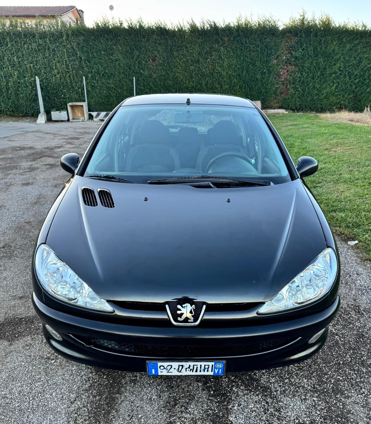 PEUGEOT 206 1.4 HDI DIESEL 5 PORTE NEOPATENTATi
