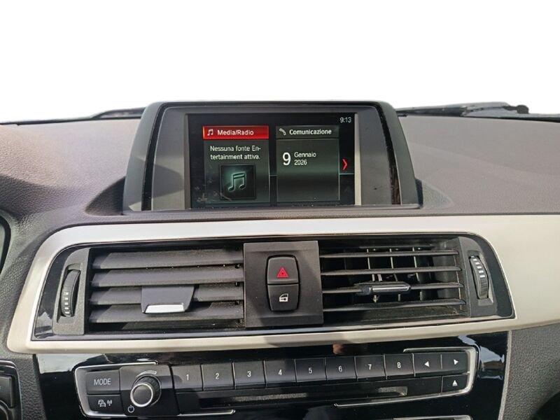 BMW Serie 1 F/20-21 2015 116d Advantage 5p