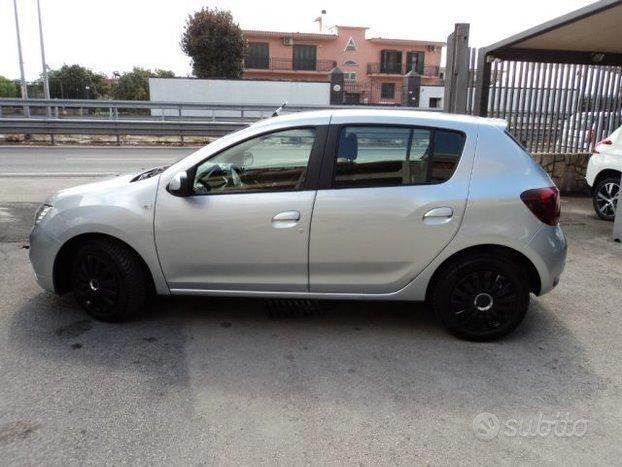 DACIA Sandero Streetway 1.0 100cv