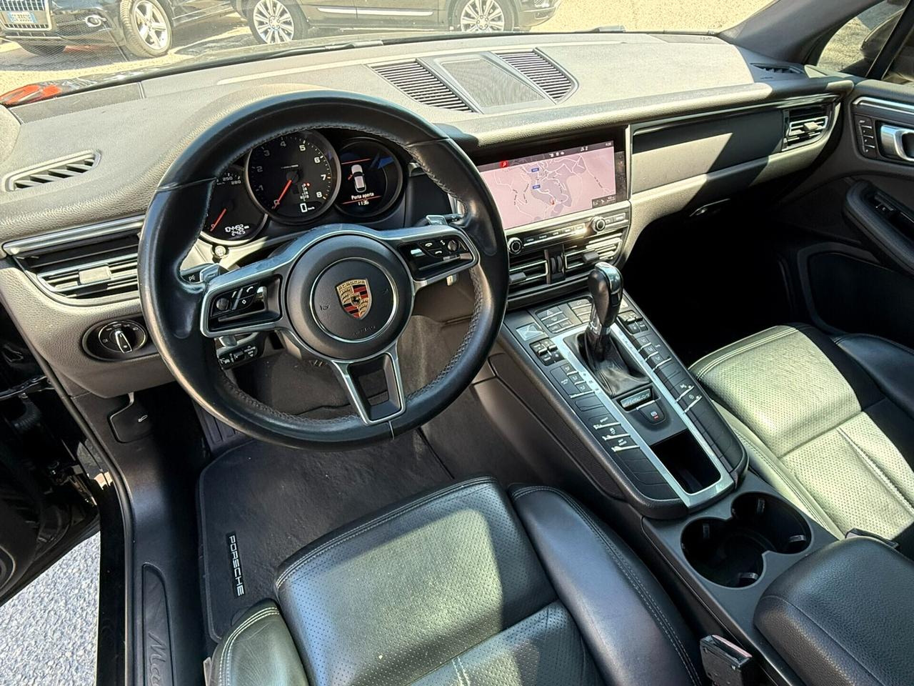 Porsche Macan 2.0 Benzina 245 cv Tetto