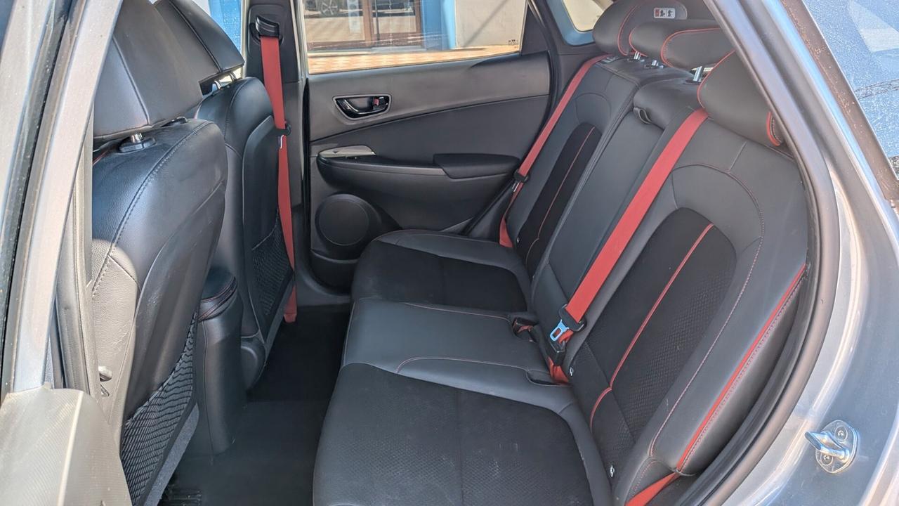 Hyundai Kona 1.0 T-GDI Xpossible