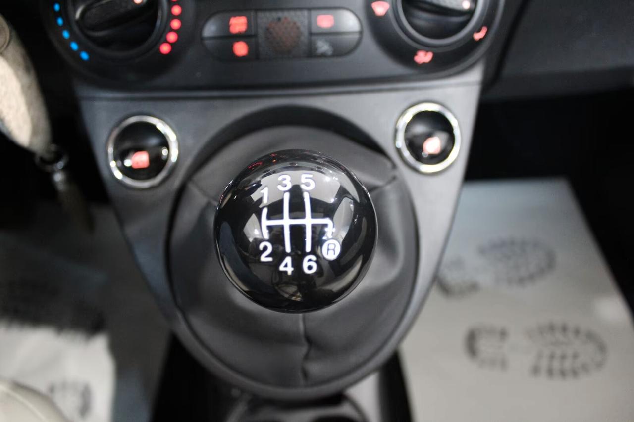 Fiat 500 1.0 Hybrid Dolcevita-PELLE-TETTO PAN-PDC