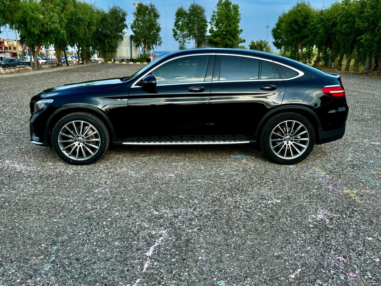MERCEDES-BENZ GLC 220 D 4 MATIC AMG PREMIUM IVA ESPOSTA