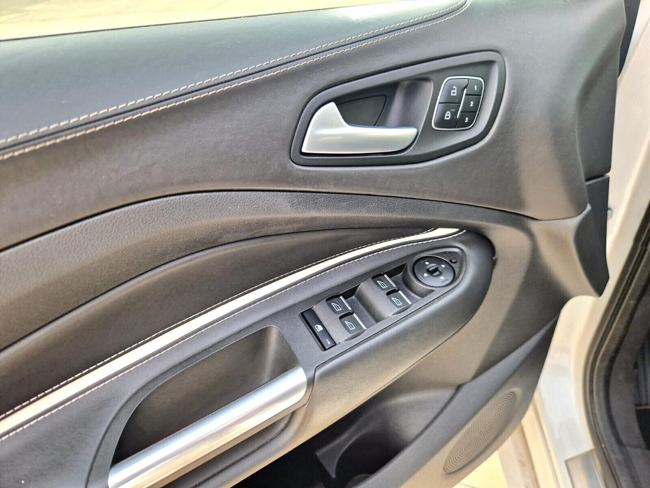 Ford Kuga VIGNALE AWD 4X4 2.0 150CV