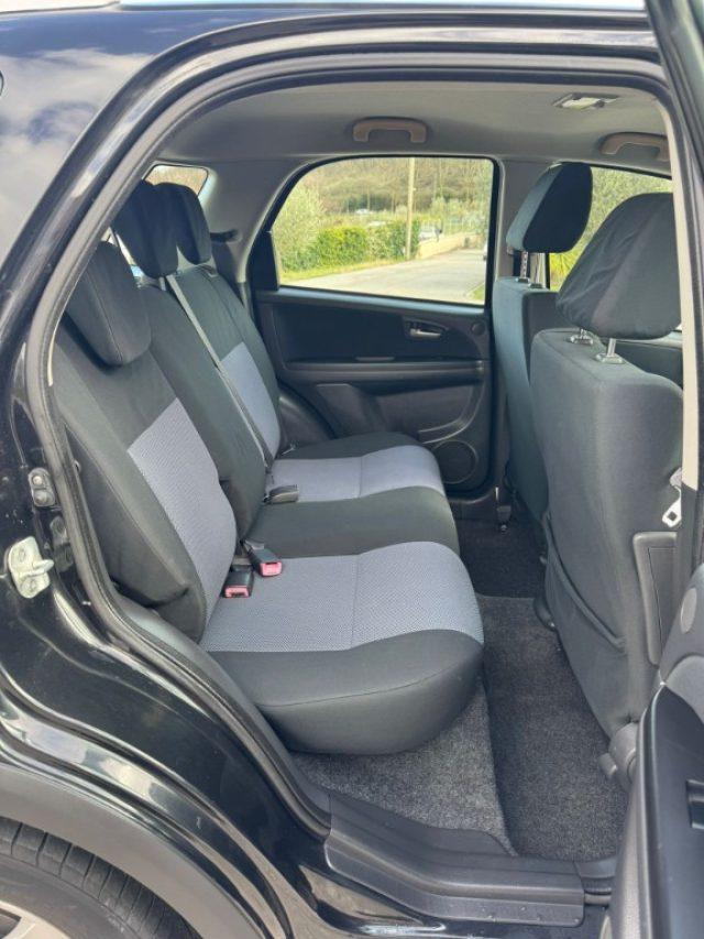 FIAT Sedici 1.9 MJT 4x4 Dynamic